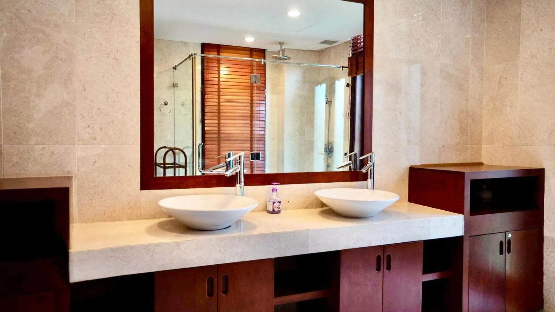 Ruby 7 Furama Villa Ocean View, Be Boi Rieng Da Nang